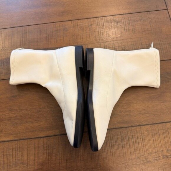 Charles & Keith Zip-Up Ankle Boots Chalk - Picture 6 of 12